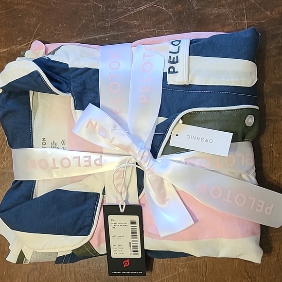 Peloton Pajama Set - Picture 7 of 7